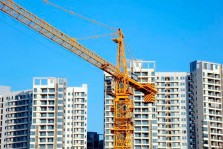 Башенный кран QTZ80