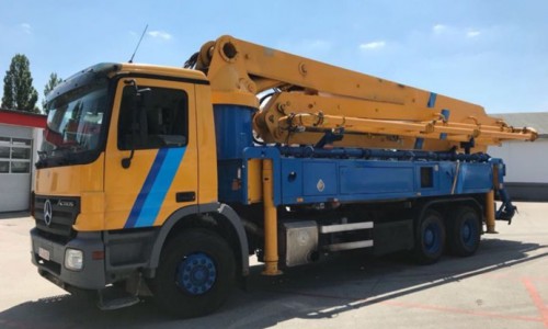 Автобетононасос Mercedes-Benz 2636 Actros Schwing 39 м