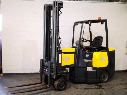 Вилочный погрузчик Aisle Master 20SE